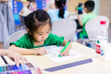 北京新府學(xué)外國(guó)語(yǔ)學(xué)校國(guó)際小學(xué)招生簡(jiǎn)章