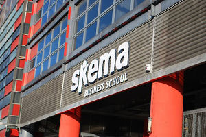 ����SKEMA��ѧԺ�����������ҵ�봴��(���������˹����ܹ���) ˶ʿ��������