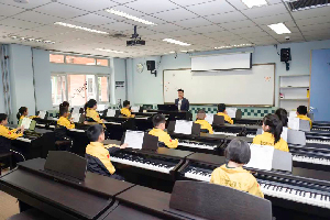 北京市私立匯佳學(xué)校雙語(yǔ)融合部初中部招生簡(jiǎn)章