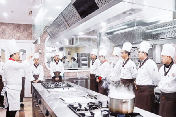 �Ϻ�ŷ������������ѧУ