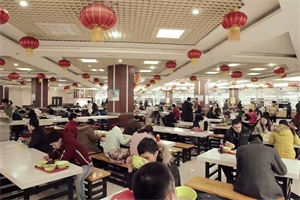 山东大学美英澳国际教育项目出国留学校园环境食堂