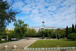  济南大学日本留学预科班招生简章