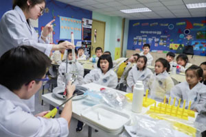 北京新府學外國語學校(國內班)實驗室