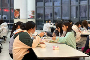 益田翰德學校食堂