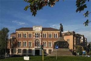 �������������ѧԺ