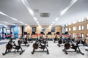 北京大興熙誠學校健身房