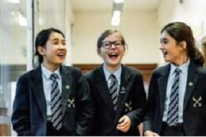 海南英雅盛彼德學校初中招生簡章