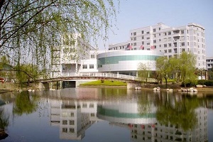 �人���̴�ѧ������ࣩ��ҩ����ͬ��ѧ������˶ʿ��������