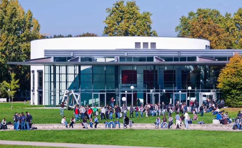 德国卡尔斯鲁厄理工学院