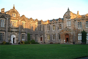  Ӣ��ʥ����³˹��ѧ������������