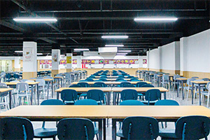 天津市新城高級中學食堂