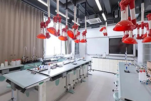 北京昌平区佳莲学校实验室