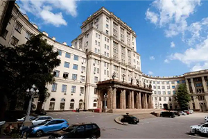 ����˹Ī˹�ƹ�������������ѧ������������