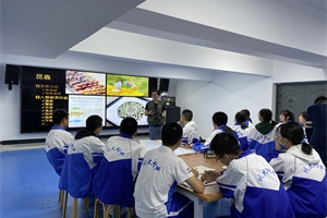 四川大学附属中学国际部日本班招生简章