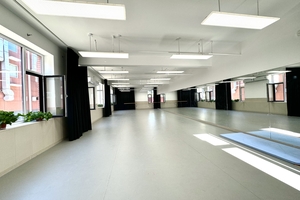 北京大成临川学校舞蹈室