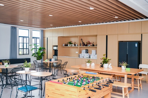 1762479951298530771079.jpg 宿舍生活区.jpg