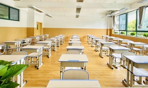 成都市郫都区绵实外国语学校