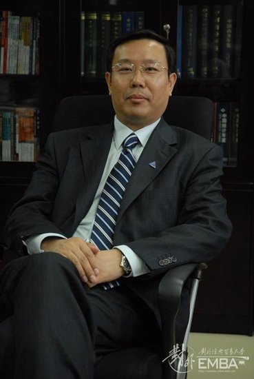 對外經(jīng)濟(jì)貿(mào)易副校長張新民見證中國EMBA十年