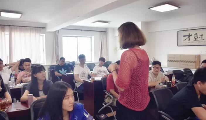 2016外经贸美国留学预科班授课风采展示