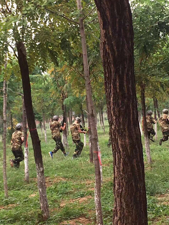 北航3+2留学2016级新生进行实战CS模拟对抗训练