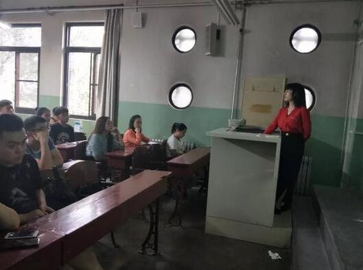 北京航空航天大学出国留学大三咨询讲座顺利举行