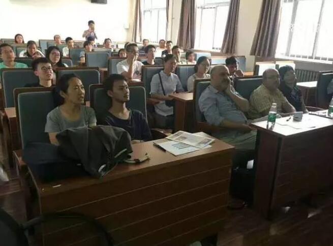 对外经贸大学2017届意大利计划生已经顺利到达意大利
