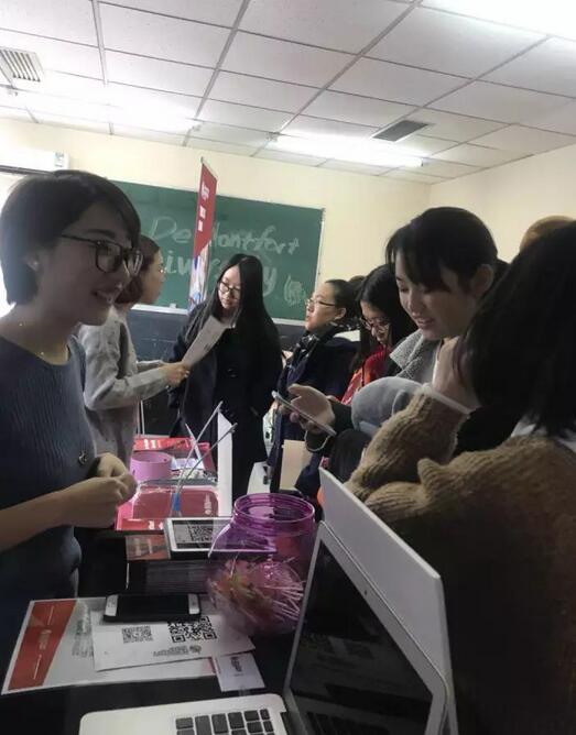 北京航空航天大学德蒙福特大学留学讲座进行中