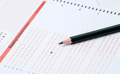 文学在职研究生分数线是多少？