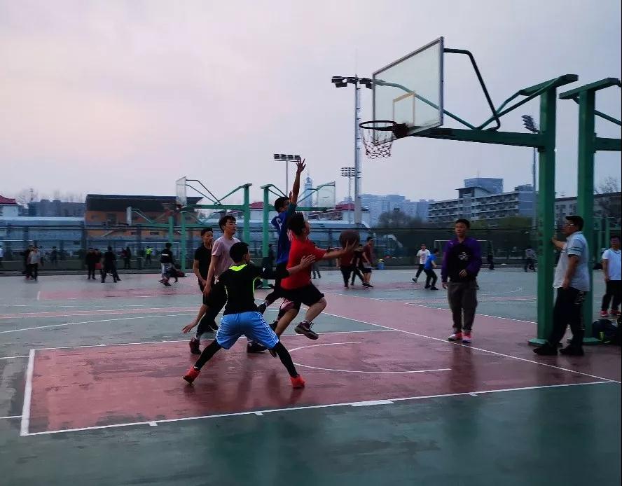 北京航空航天大学篮球赛