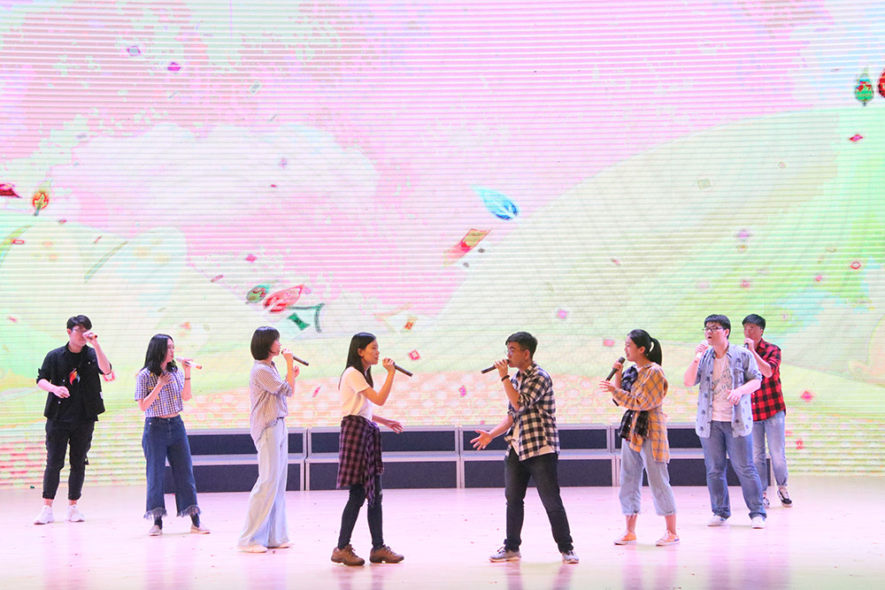 首都经济贸易大学演出