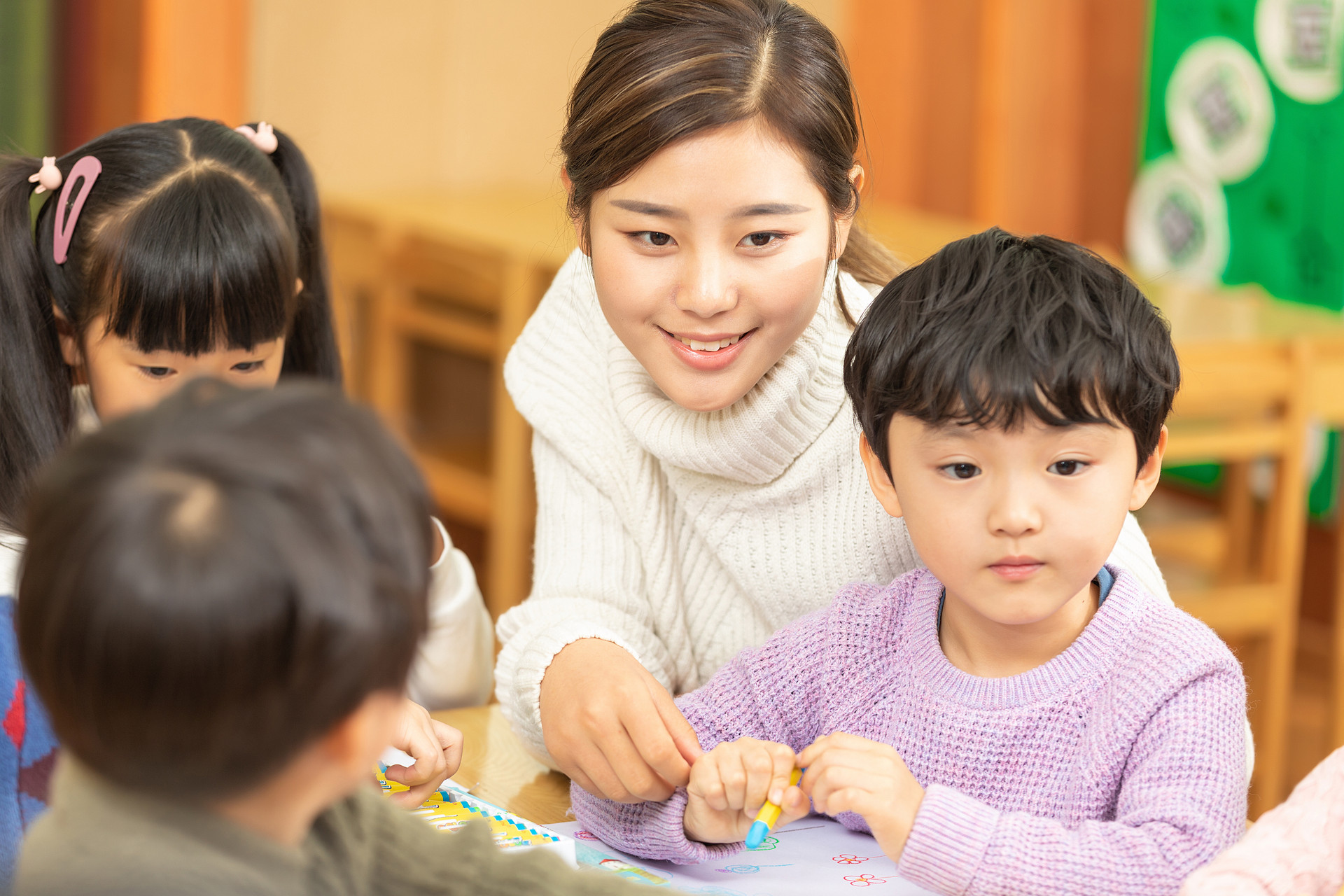 教育学在职研究生学校多吗?