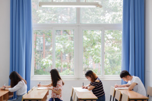 报考吉林大学心理学在职研究生需要经历哪些步骤?