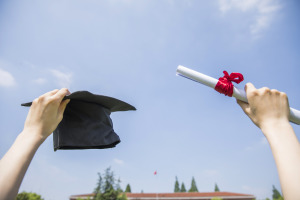 教育学在职研究生是双学位吗?