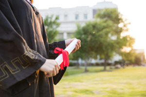 2019国际贸易在职研究生报考院校