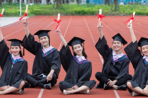 报考国际贸易在职研究生报名需要工作经验吗?