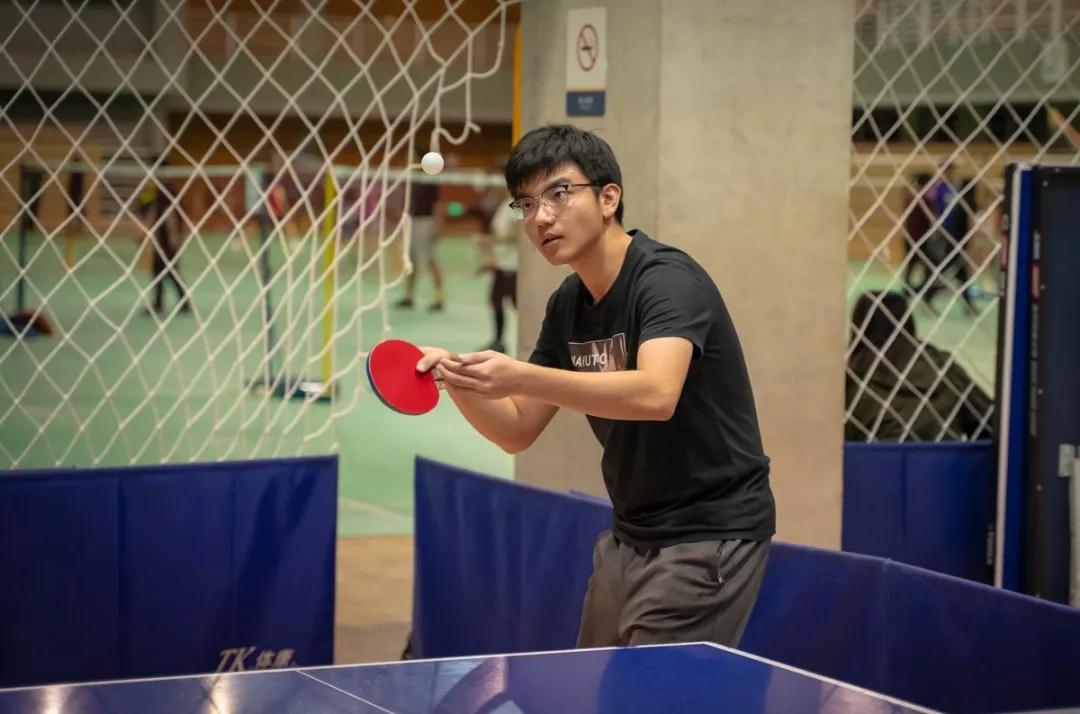 北京外国语大学国际商学院乒乓球赛