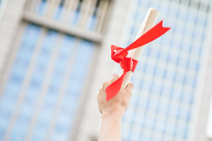 中国人民大学在职课程培训班多久可以拿到证书?