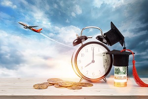 2022年中国传媒大学2+2留学费用