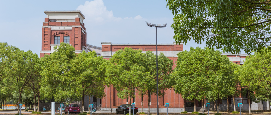 湖北工業(yè)大學(xué)繼續(xù)教育學(xué)院數(shù)字媒體技術(shù)專業(yè)可以直接報(bào)名嗎？