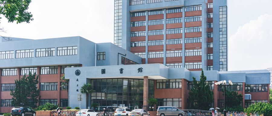 高考200分可以報考首都師范大學科德學院航空服務專業嗎?