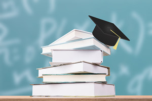2025新乡医学院在职研究生社会认可度高吗?