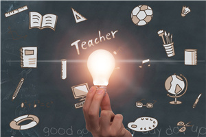 西北师范大学在职研究生考几门课程?