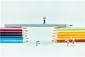 中国政法大学在职研究生课程进修班能拿学位证吗?
