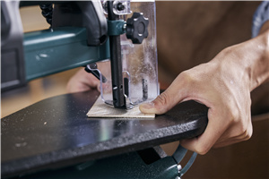 锦州医科大学在职研究生一般要花多少钱?