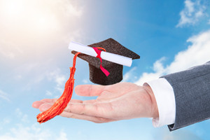 郑州大学在职研究生文凭国家承认吗?