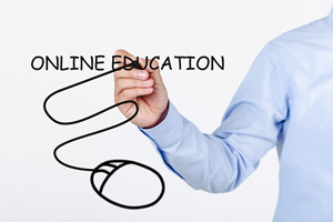 华北电力大学在职研究生5月份是什么考试？