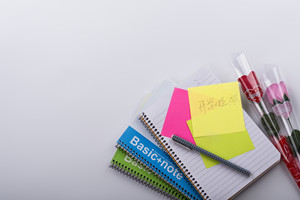 攻读新乡医学院在职研究生需要学习多久能毕业？