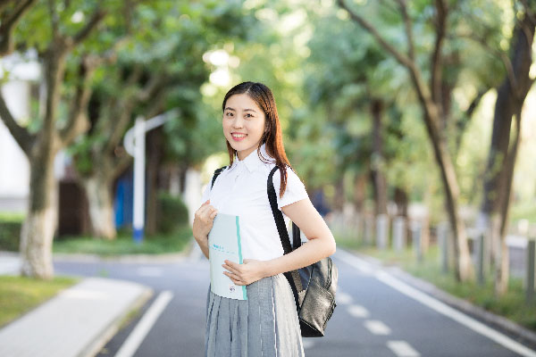 俄罗斯留学