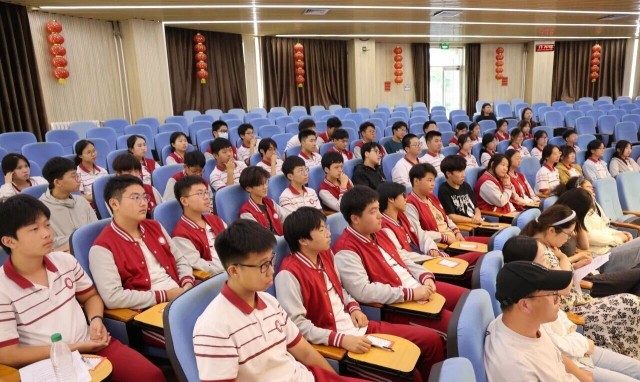 北京市丰台区新北赋学校开学