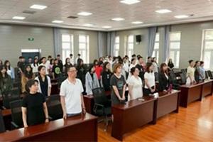 東北大學(xué)哈珀OSSD國際教育中心師生共觀大閱兵，國際化英才熱血澎湃